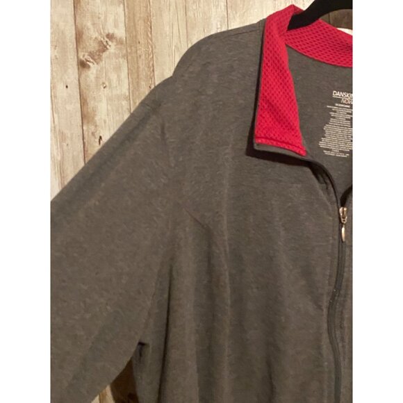 Women's Danskin Athletic Full Zip Jacket Coat Size 3X (22-24W) - Picture 9 of 11